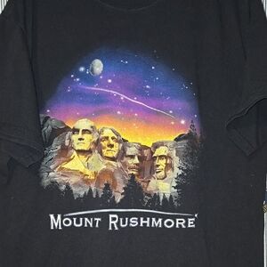 Mount Rushmore Galaxy Sky South Dakota Graphic Black T-Shirt Large